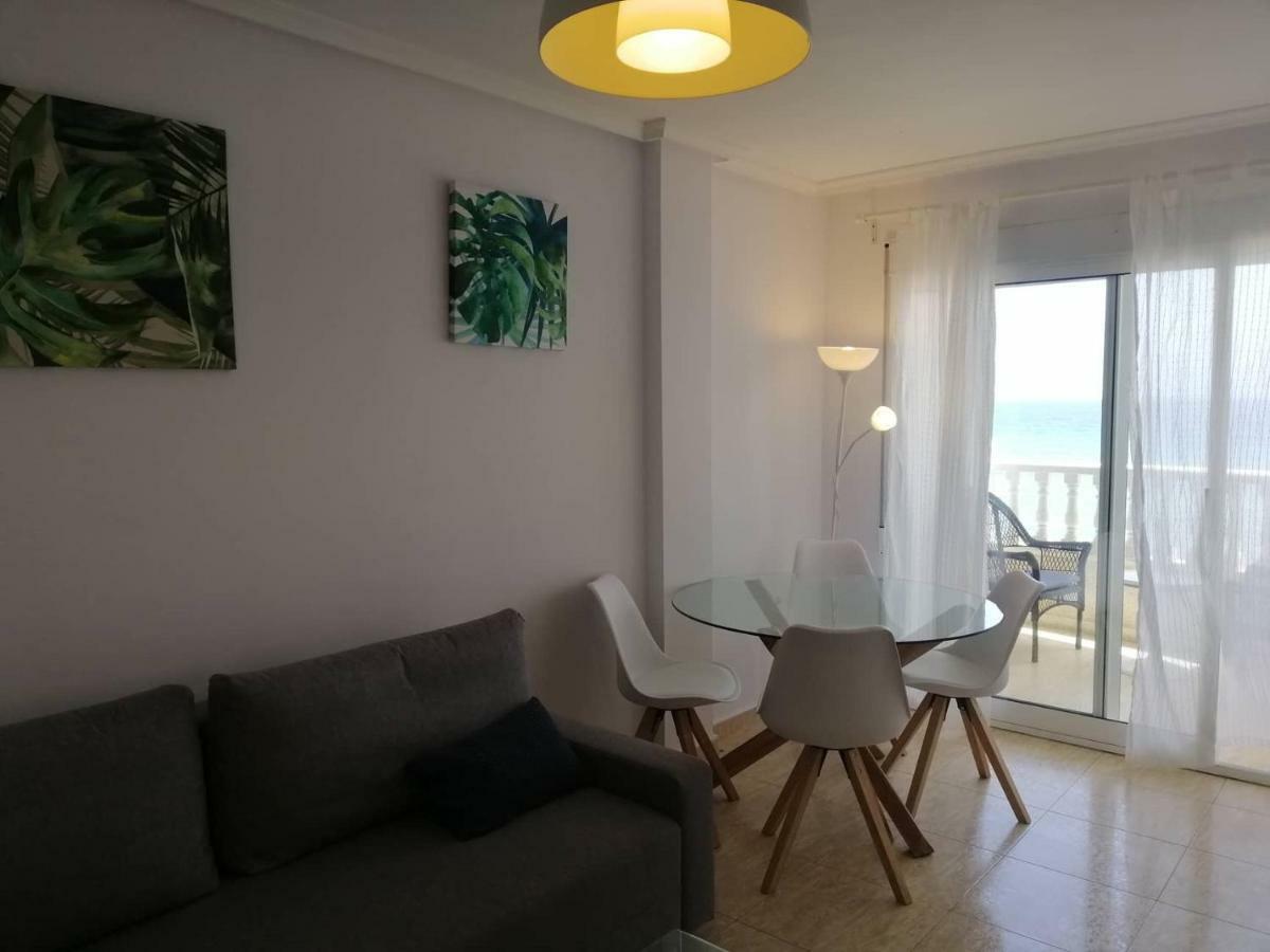 Flamingo, Beach, Sea View, Pool, Wi Fi Daire Torrevieja Dış mekan fotoğraf